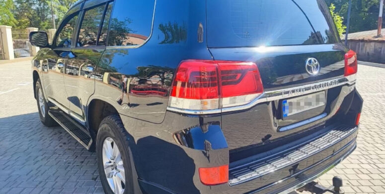 фото-2 Toyota Land Cruiser 200 B6/B7