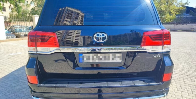 фото-3 Toyota Land Cruiser 200 B6/B7